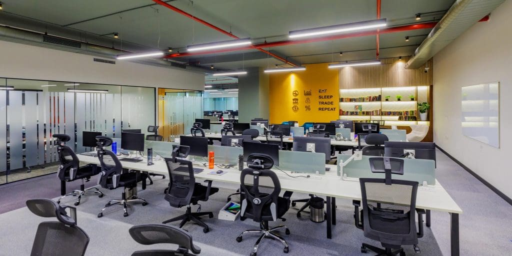 Essential Tips for Lighting in Office Interiors