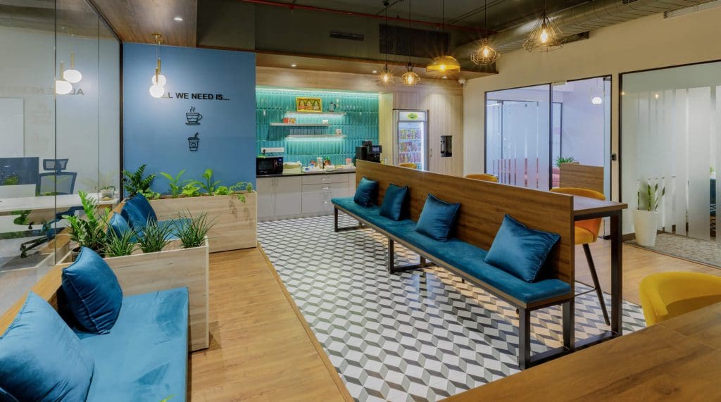 Essential Tips for Lighting in Office Interiors